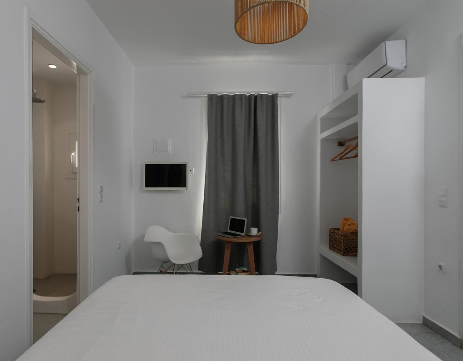 Ippokampos Beachfront Naxos City Номер фото