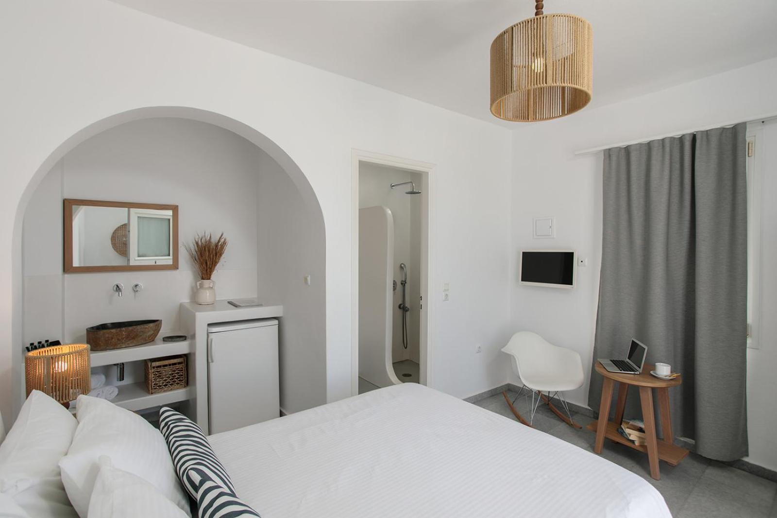 Ippokampos Beachfront Naxos City Номер фото